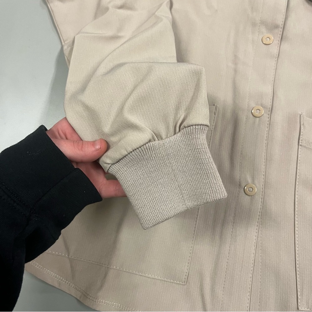 NWT Sketchers Khaki Button Up Scrub Jacket Multiple Sizes - Picture 4 of 12